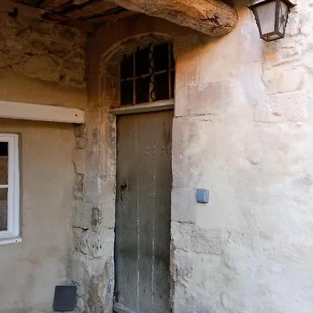 La Belle Cour Céreste
